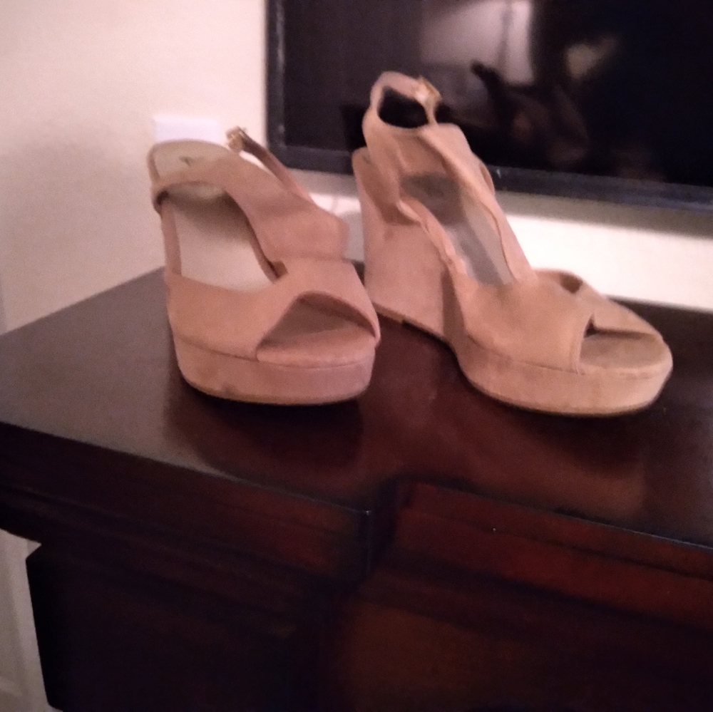 Brash, size 12, tan suede, wedge sandals